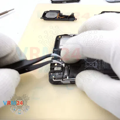 How to disassemble Xiaomi Redmi Note 10, Step 10/2