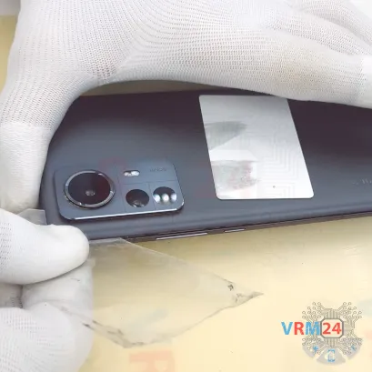 Cómo desmontar Xiaomi 12 Pro, Paso 3/4