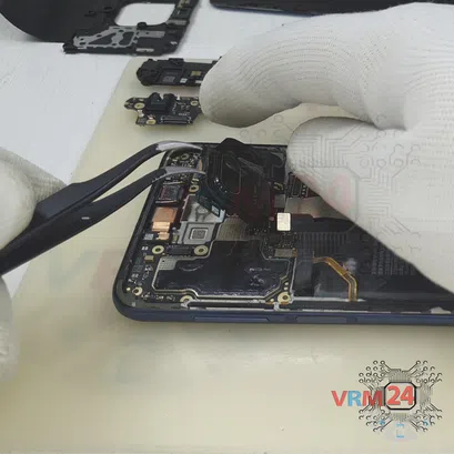 How to disassemble Xiaomi Redmi Note 9 Pro, Step 12/3