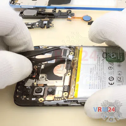 How to disassemble Oppo A53, Step 11/3