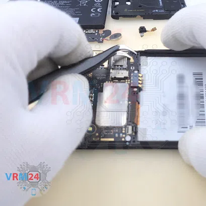 How to disassemble ZTE Blade A31, Step 10/4