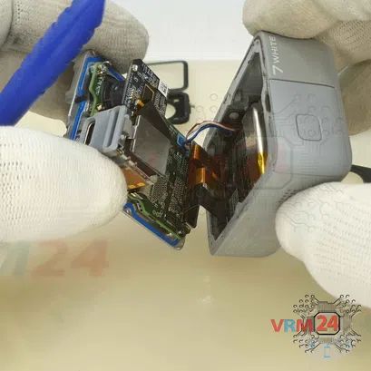 How to disassemble GoPro HERO7, Step 8/5