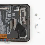 Cómo desmontar Xiaomi 14T Pro, Paso 8/2