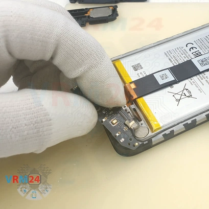 How to disassemble Xiaomi Redmi 10A, Step 13/4