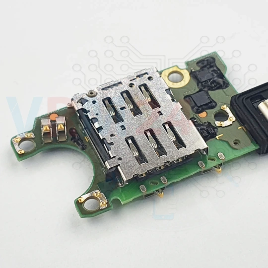Sim connector
