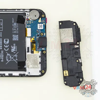 How to disassemble Asus ZenFone Live L1 ZA550KL, Step 6/2