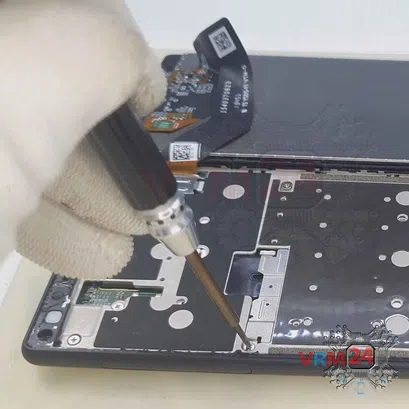 How to disassemble Sony Xperia 10 Plus, Step 4/3