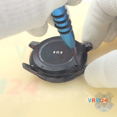 How to disassemble Samsung Gear S3 Frontier SM-R760, Step 3/2