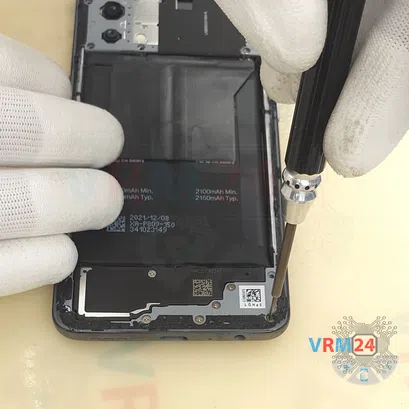 How to disassemble Realme GT Master Edition, Step 5/3