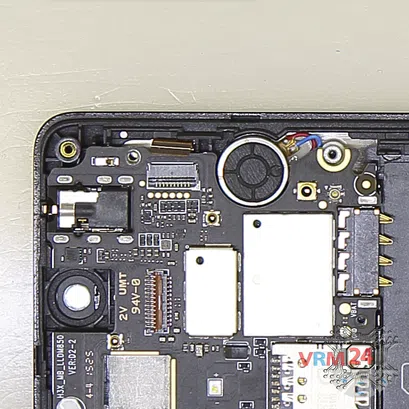 How to disassemble Xiaomi RedMi Note 1S, Step 10/3