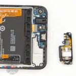 Cómo desmontar HONOR X7c, Paso 11/2