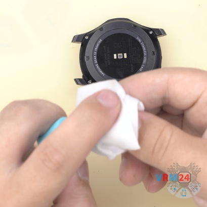 Samsung Gear S3 Frontier SM-R760 Battery replacement, Step 16/1
