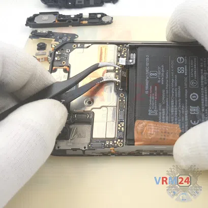 Cómo desmontar Xiaomi Redmi 9T, Paso 12/3