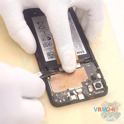 How to disassemble Samsung Galaxy A04 SM-A045, Step 6/2