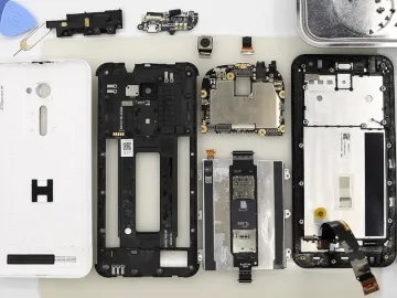Cómo desmontar Asus ZenFone 2 ZE500Cl