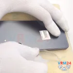 How to disassemble Samsung Galaxy S24+ SM-S921, Step 3/4