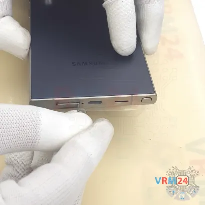 How to disassemble Samsung Galaxy S24 Ultra SM-S928, Step 2/3