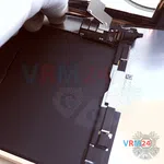 How to disassemble Apple iPad 9.7'' (6th generation), Step 7/4