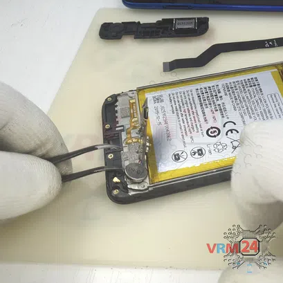 How to disassemble ZTE Blade A7, Step 11/4