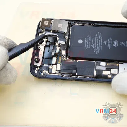 Como desmontar Apple iPhone 12 mini por si mesmo, Passo 10/6