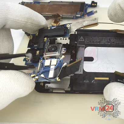 How to disassemble HTC One M9 Plus, Step 14/4