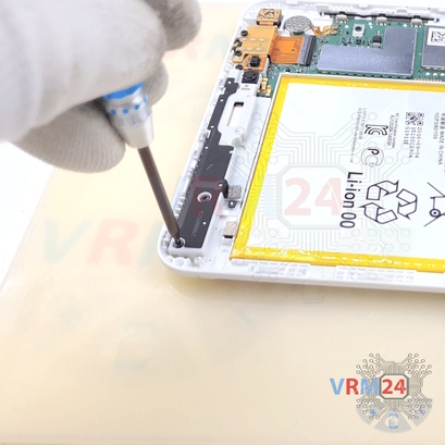 Cómo desmontar Huawei MediaPad T1 8.0'', Paso 8/3