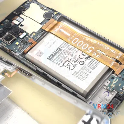 How to disassemble Samsung Galaxy M32 SM-M325, Step 6/5