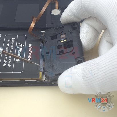 How to disassemble uleFone Power 6, Step 6/3