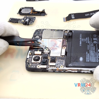 How to disassemble Xiaomi Redmi Note 10, Step 13/4
