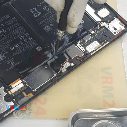 How to disassemble Xiaomi Pad 6, Step 6/5