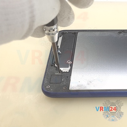 How to disassemble vivo Y20, Step 4/4