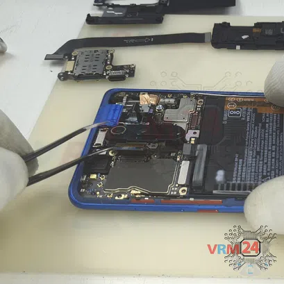 How to disassemble Xiaomi Redmi K20 Pro, Step 12/3