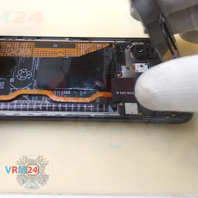 How to disassemble Xiaomi Mi 11 Lite, Step 3/5