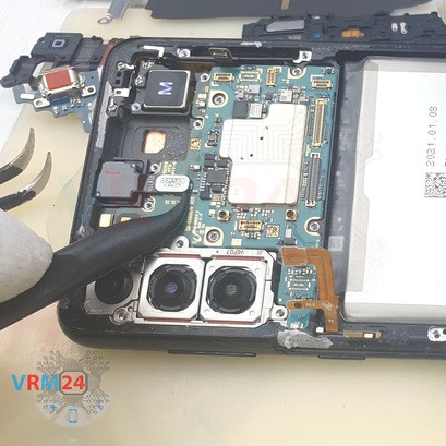 How to disassemble Samsung Galaxy S21 Plus SM-G996, Step 14/3