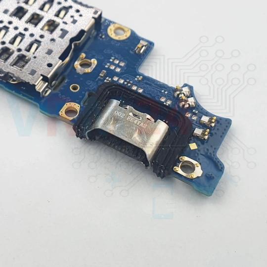 Charging port