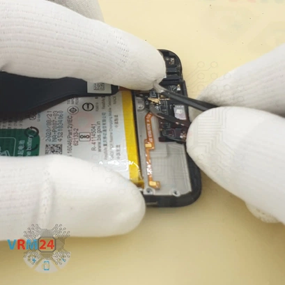 How to disassemble Realme Narzo 30, Step 17/2