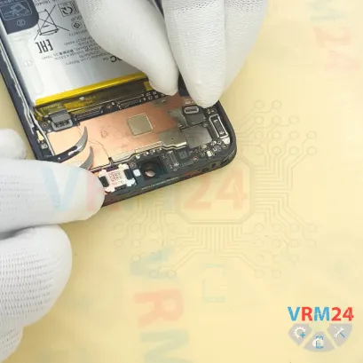 How to disassemble Realme 15T, Step 14/4