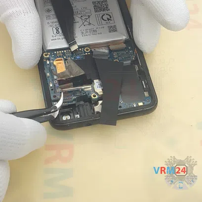 How to disassemble Asus ZenFone 8 I006D, Step 17/3