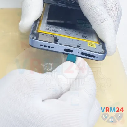 How to disassemble Realme 12, Step 6/3
