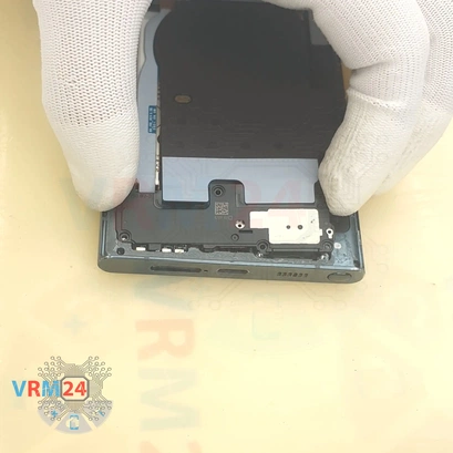 How to disassemble Samsung Galaxy S22 Ultra SM-S908, Step 9/3
