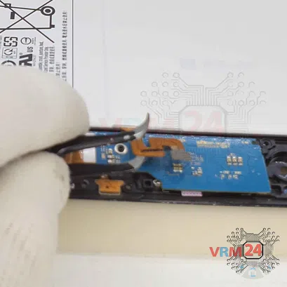 Cómo desmontar Samsung Galaxy Tab S5e SM-T720, Paso 10/4