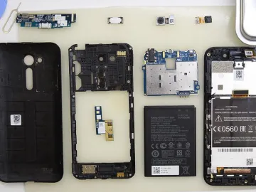 Cómo desmontar Asus ZenFone Go ZB452KG