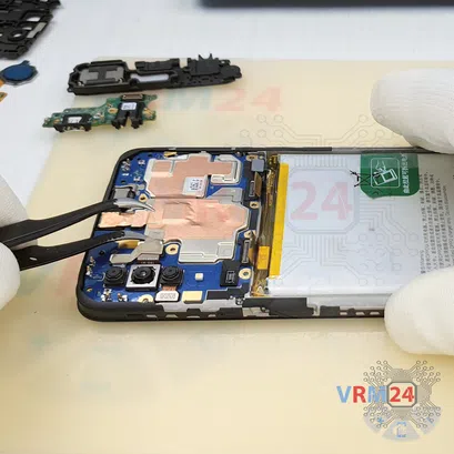 How to disassemble Oppo A31 (2020), Step 12/5