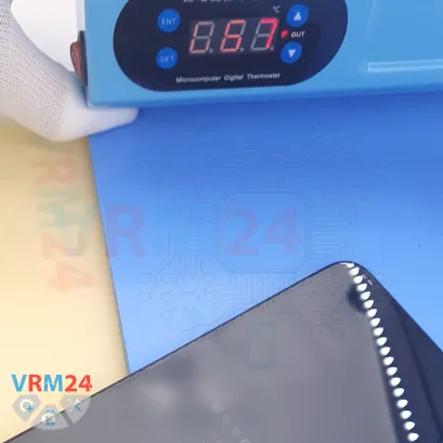 How to disassemble Realme 15T, Step 3/3