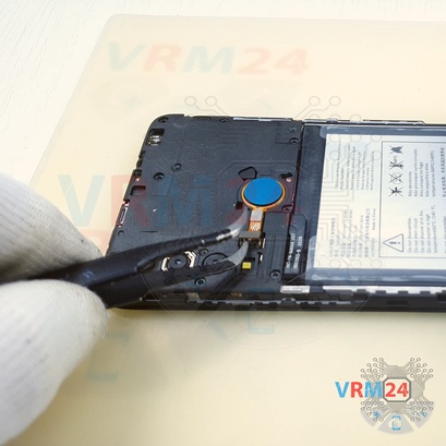 How to disassemble Alcatel 1 SE 5030D, Step 5/3