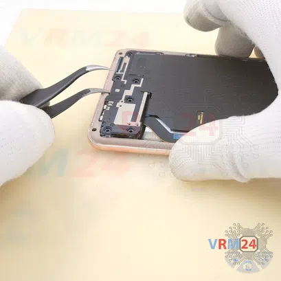 How to disassemble Samsung Galaxy S21 SM-G991, Step 6/5