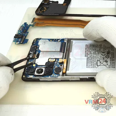 Cómo desmontar Samsung Galaxy A31 SM-A315, Paso 10/3