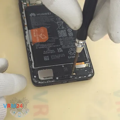 Как разобрать Huawei Nova 12i, Шаг 11/3