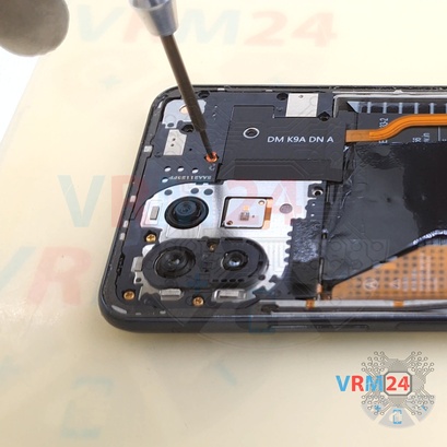Cómo desmontar Xiaomi Mi 11 Lite, Paso 4/3