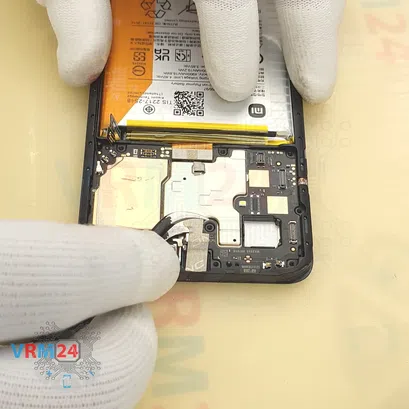 How to disassemble Xiaomi Redmi 12C, Step 12/4